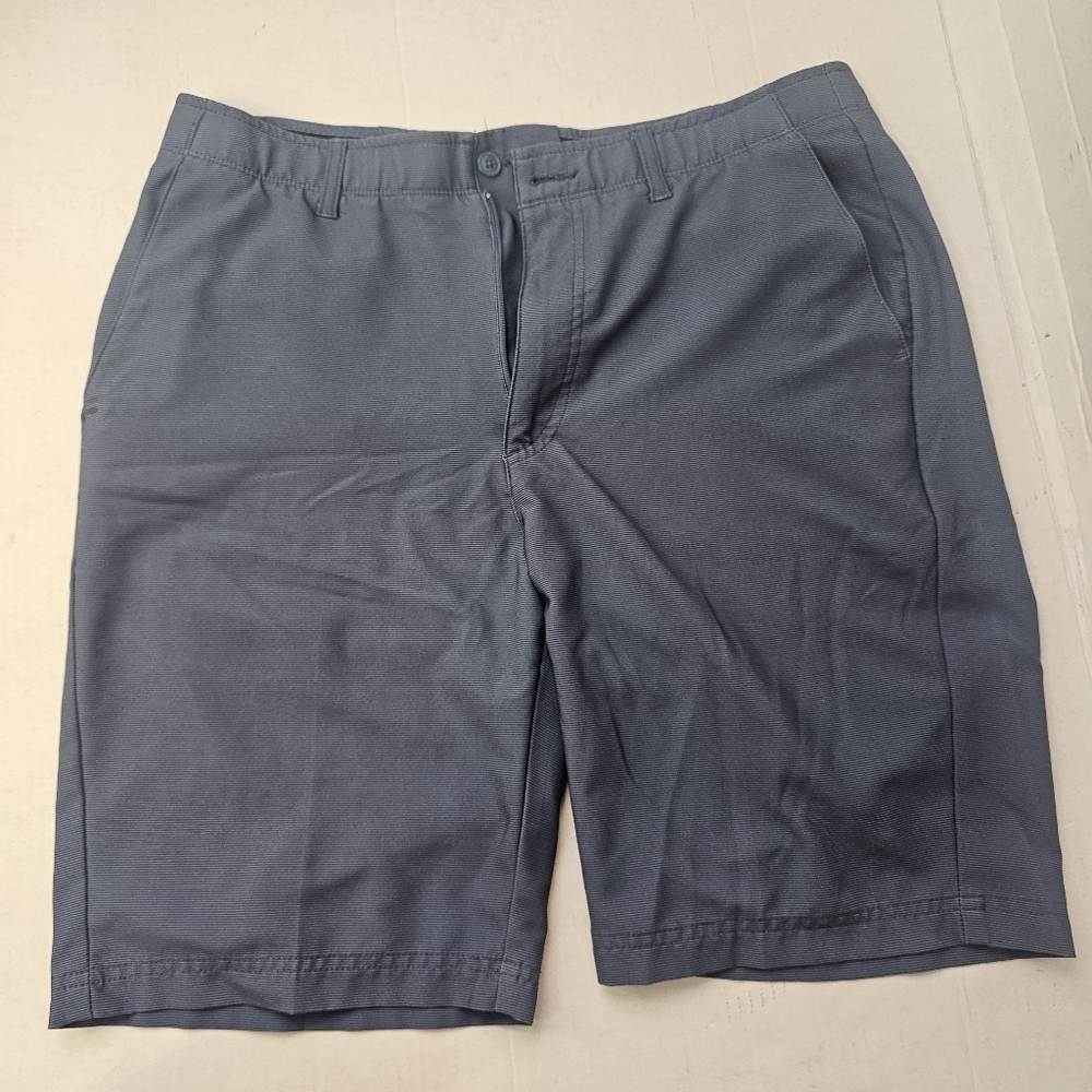 MENS BOLLE NAVY CASUAL PREPPY GOLF SHORTS SIZE 34